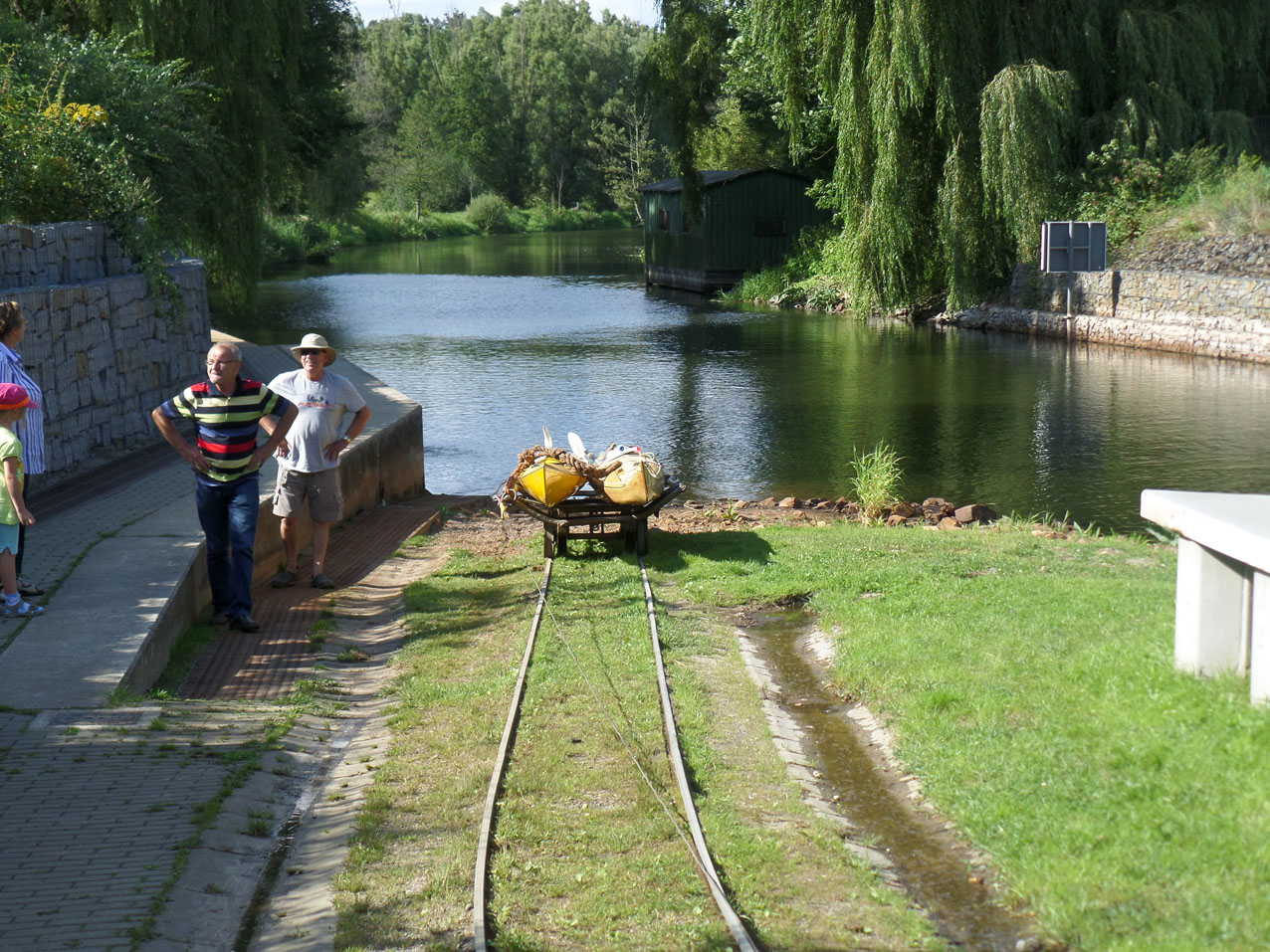 Klaar om te trekken. We hadden helpend publiek