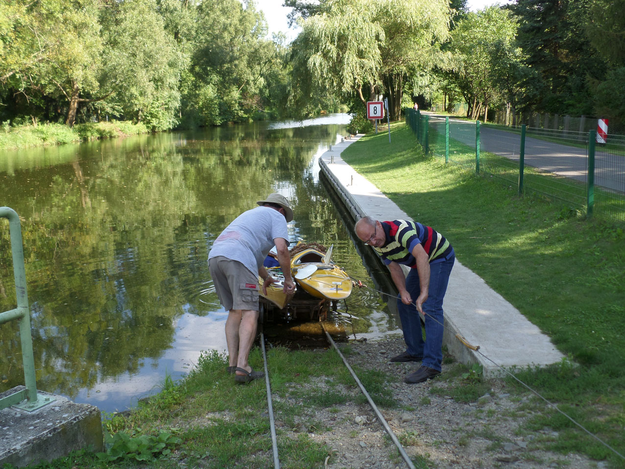 Nu de boten weer tewater laten.