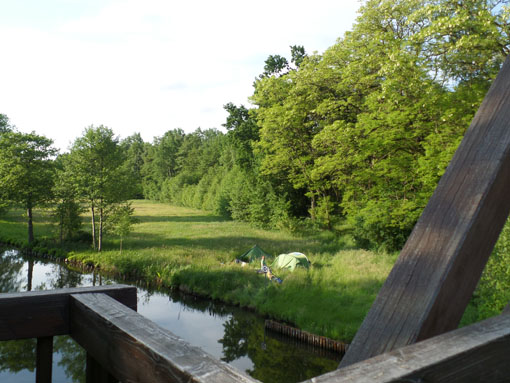 Bivak na de sluis bij Wendisch Rietz