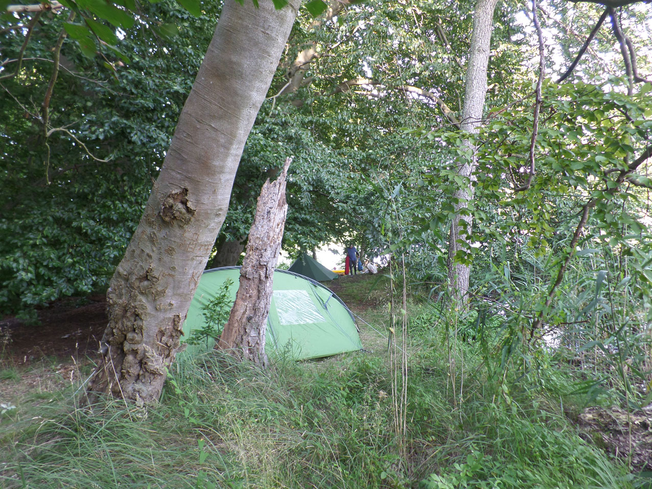 Eerste nacht wildkamperen aan de Tietzowsee